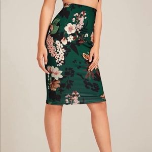NWOT Shein Floral Pencil Skirt